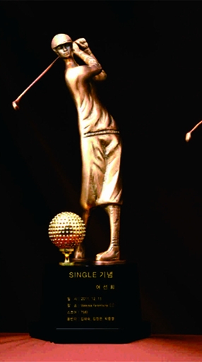 YST1521-1-청동트로피-남자모형